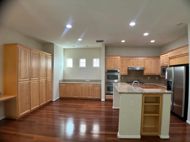1048 Garrity Way, Santa Clara, California 95054