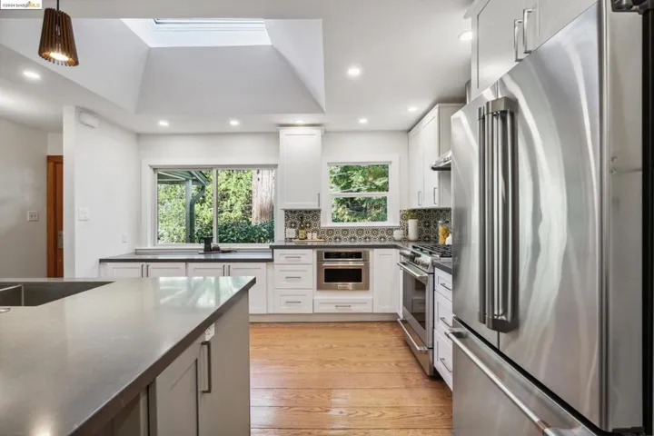 29 Eastwood Ct., Oakland, California 94611