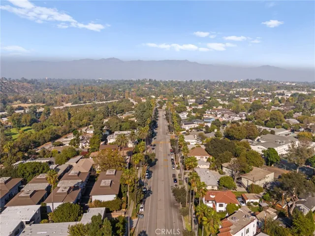 325 -327 1/2 Pasadena Avenue, South Pasadena, California 91030