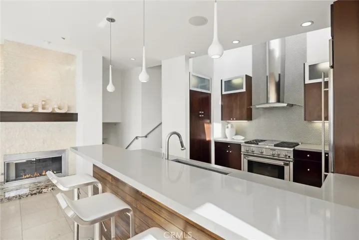 970 Baja Street, Laguna Beach, California 92651
