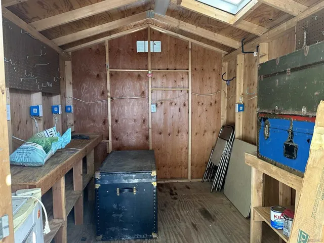 TUFF SHED 10x12