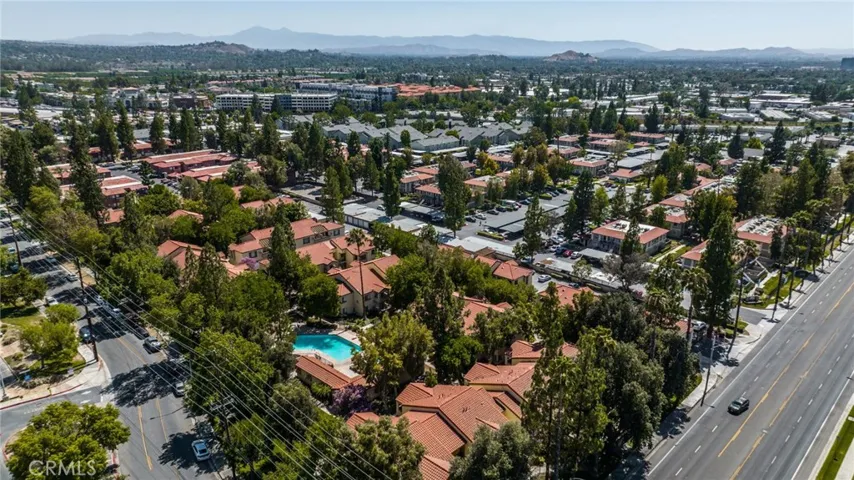 1142 W Blaine Street 202, Riverside, California 92507