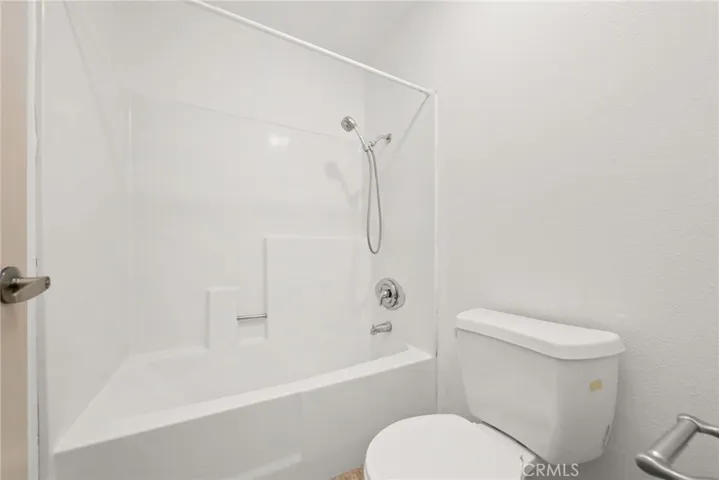 1142 W Blaine Street 202, Riverside, California 92507