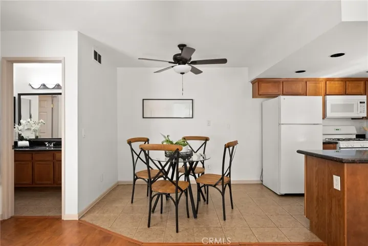 1142 W Blaine Street 202, Riverside, California 92507