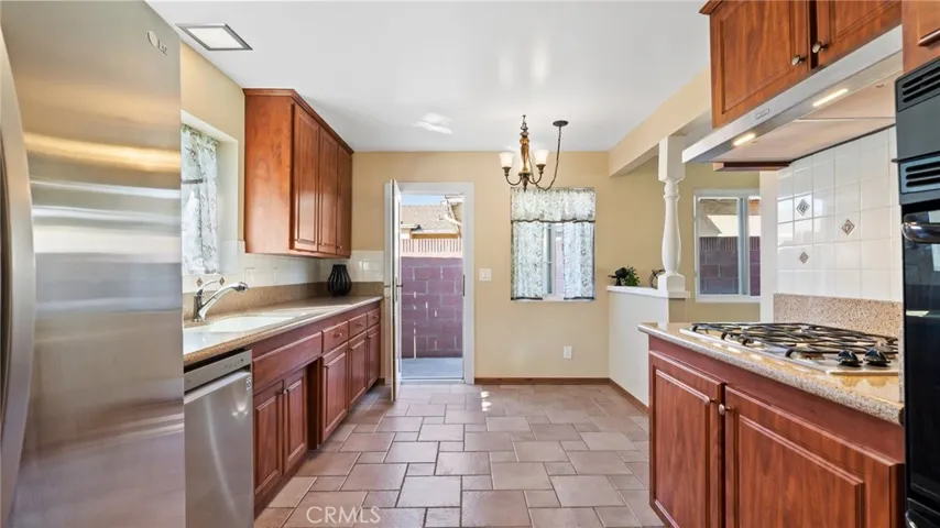 1829 E 215th Place, Carson, California 90745