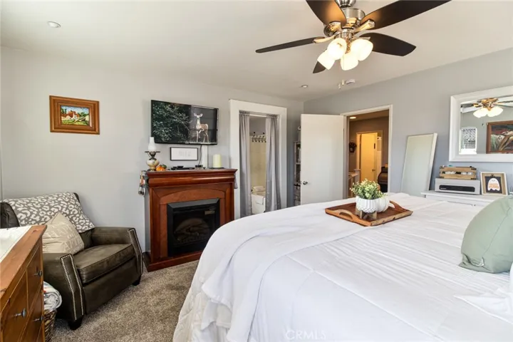 16414 Empire Lakes Court, Fontana, California 92336