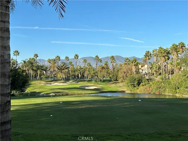 Sierra Lakes Golf Course