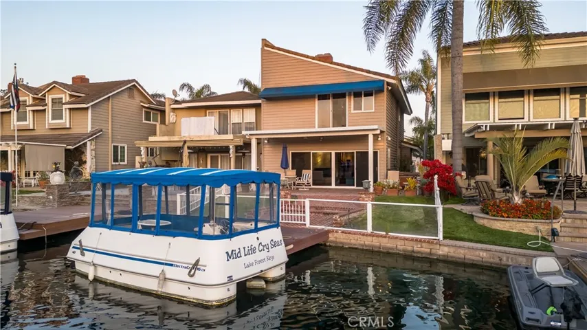 21885 Winnebago Lane, Lake Forest, California 92630