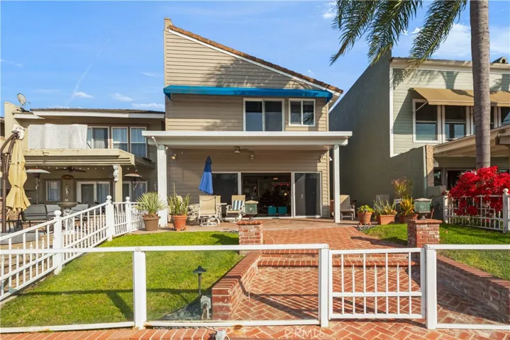 21885 Winnebago Lane, Lake Forest, California 92630