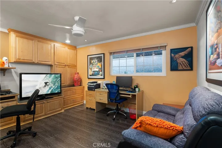 21885 Winnebago Lane, Lake Forest, California 92630