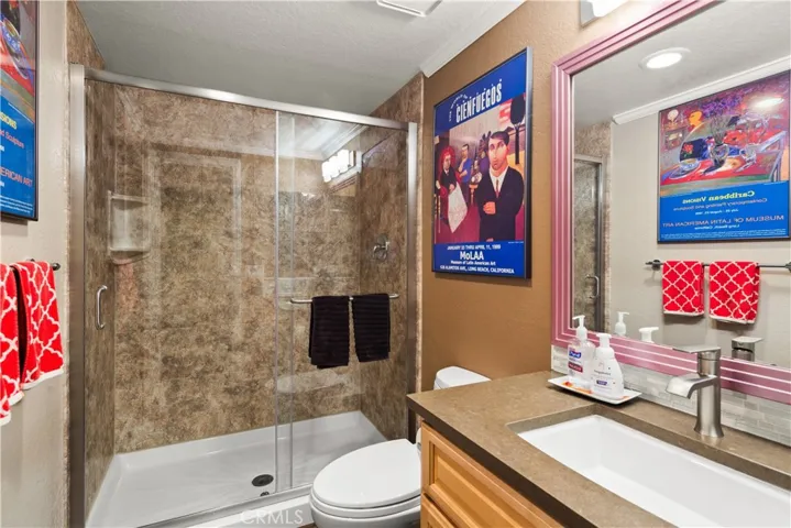21885 Winnebago Lane, Lake Forest, California 92630