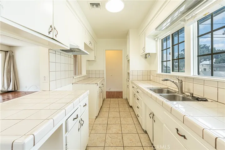 8738 Michigan Avenue, Whittier, California 90605