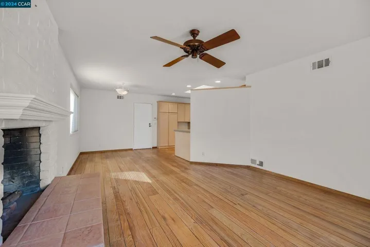 954 Springfield Dr, Walnut Creek, California 94598