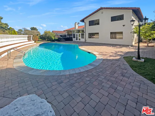 2415 Rue Le Charlene, Rancho Palos Verdes, California 90275