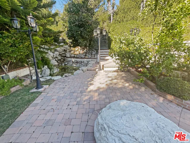 2415 Rue Le Charlene, Rancho Palos Verdes, California 90275