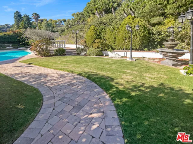 2415 Rue Le Charlene, Rancho Palos Verdes, California 90275