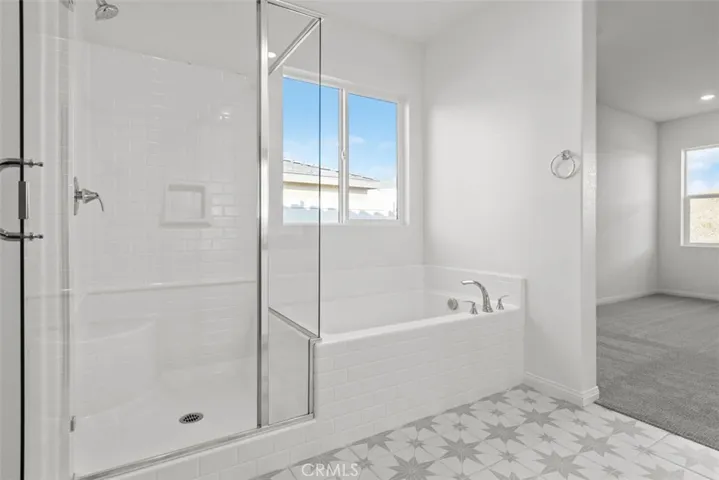7556 Nectarsweet Drive, Riverside, California 92507