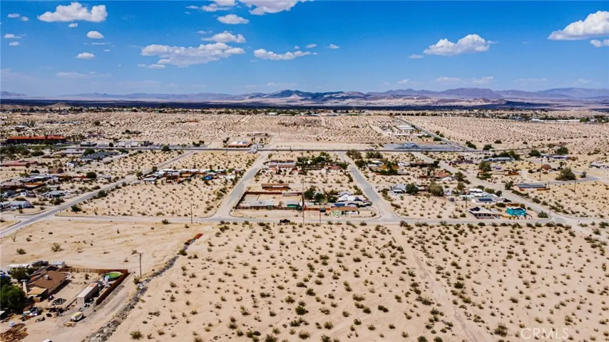 72771 Old Dale Road, 29 Palms, California 92277