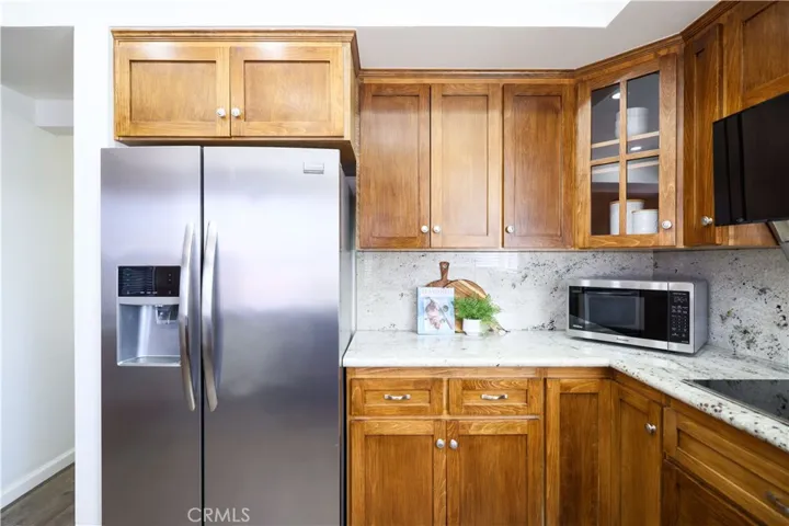 16476 Bordeaux Lane 214, Huntington Beach, California 92649