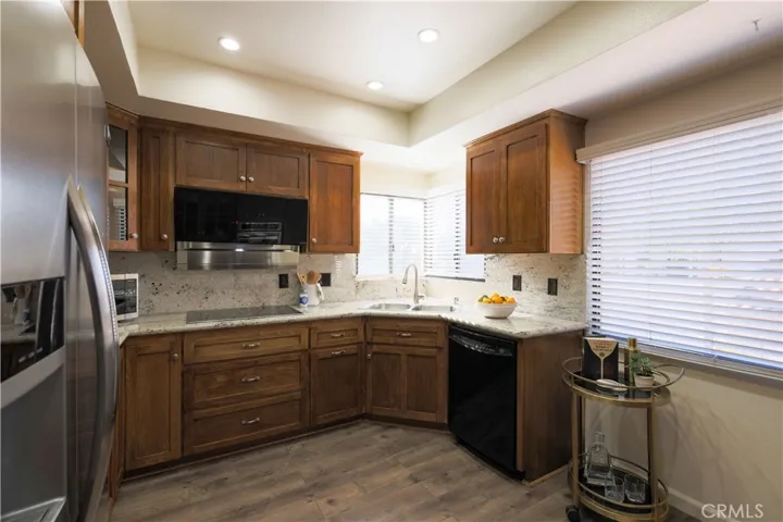 16476 Bordeaux Lane 214, Huntington Beach, California 92649