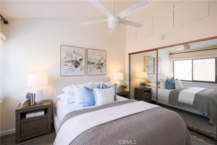 16476 Bordeaux Lane 214, Huntington Beach, California 92649