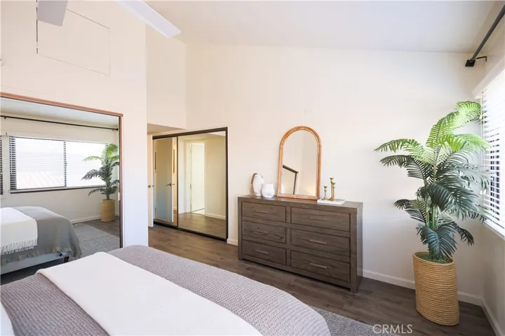 16476 Bordeaux Lane 214, Huntington Beach, California 92649