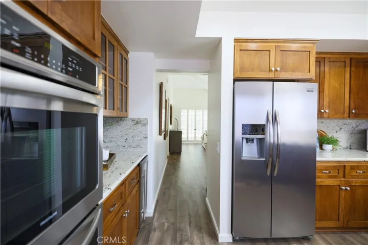 16476 Bordeaux Lane 214, Huntington Beach, California 92649