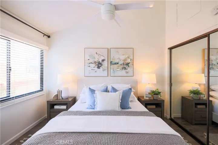 16476 Bordeaux Lane 214, Huntington Beach, California 92649