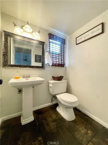 445 Yellowstone Circle, Corona, California 92879