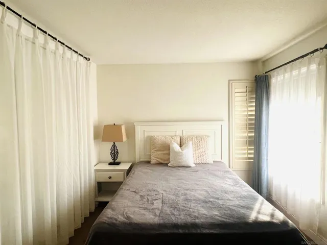 22802 Buendia, Mission Viejo, California 92691
