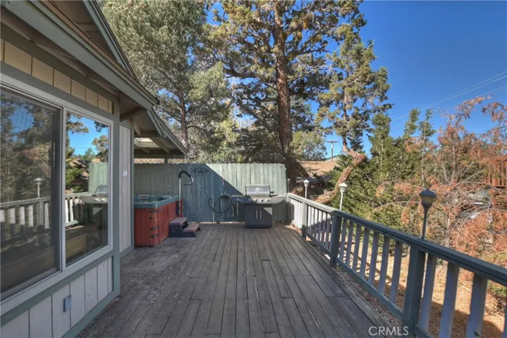 118 Moreno Lane, Sugarloaf, California 92386