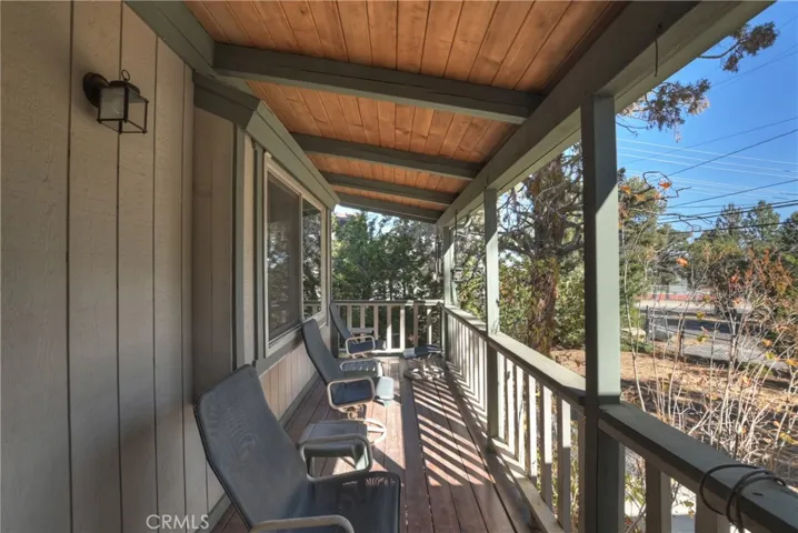 118 Moreno Lane, Sugarloaf, California 92386