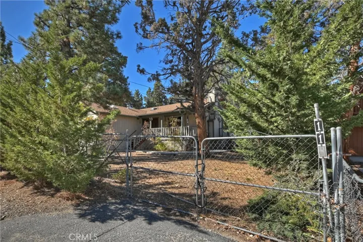 118 Moreno Lane, Sugarloaf, California 92386