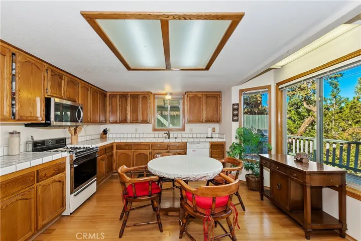118 Moreno Lane, Sugarloaf, California 92386