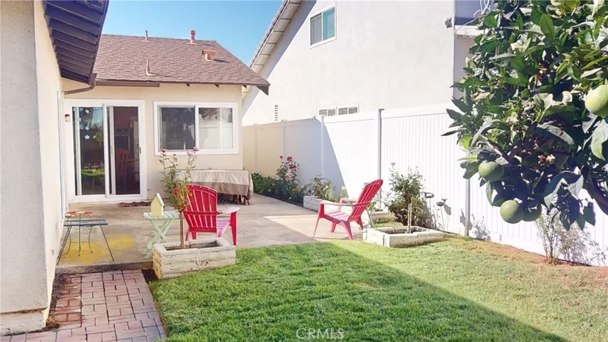 17734 San Candelo Street, Fountain Valley, California 92708