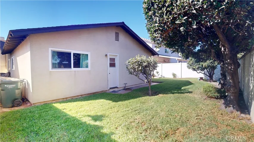 17734 San Candelo Street, Fountain Valley, California 92708