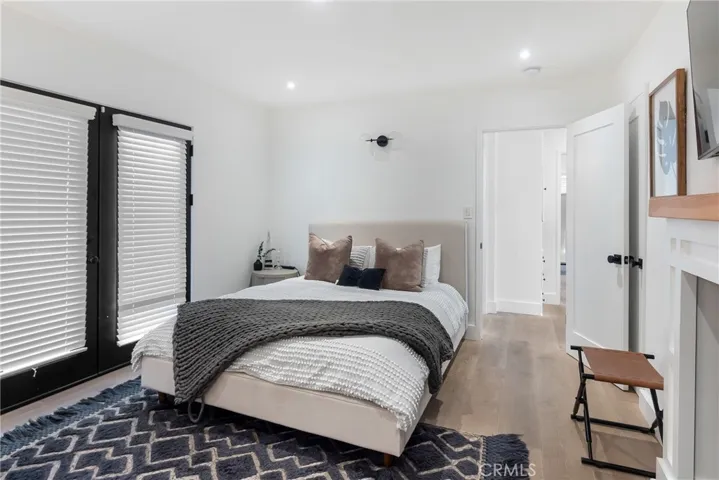 8800 S Van Ness Avenue, Los Angeles, California 90047