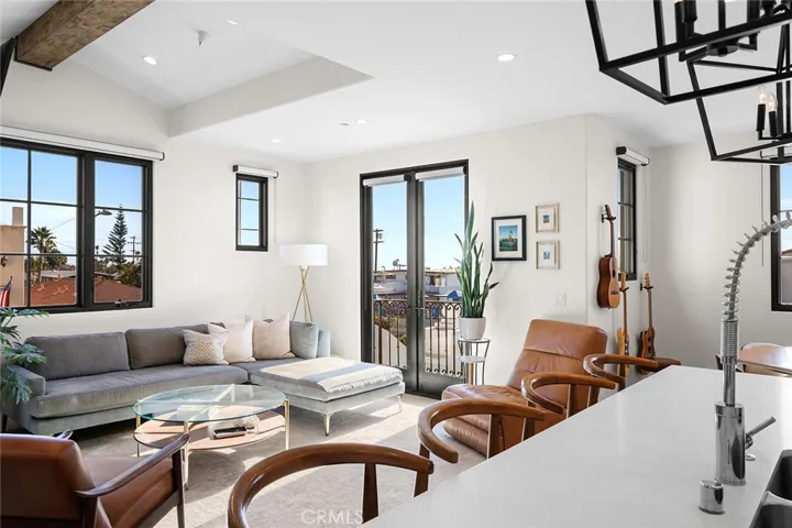 136 Avenida Victoria A, San Clemente, California 92672