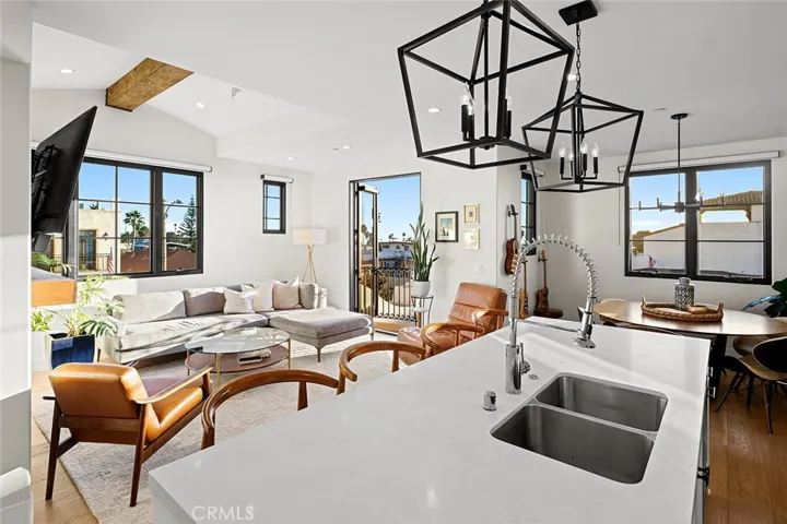 136 Avenida Victoria A, San Clemente, California 92672