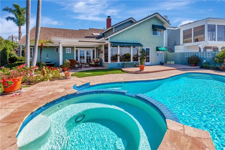 613 Calle Hidalgo, San Clemente, California 92673