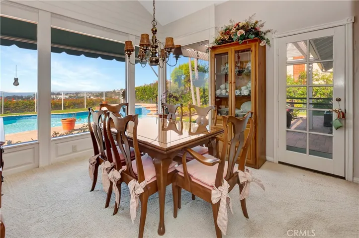 613 Calle Hidalgo, San Clemente, California 92673