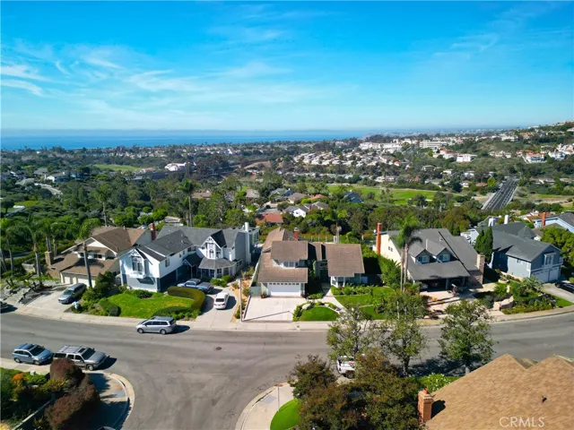 613 Calle Hidalgo, San Clemente, California 92673