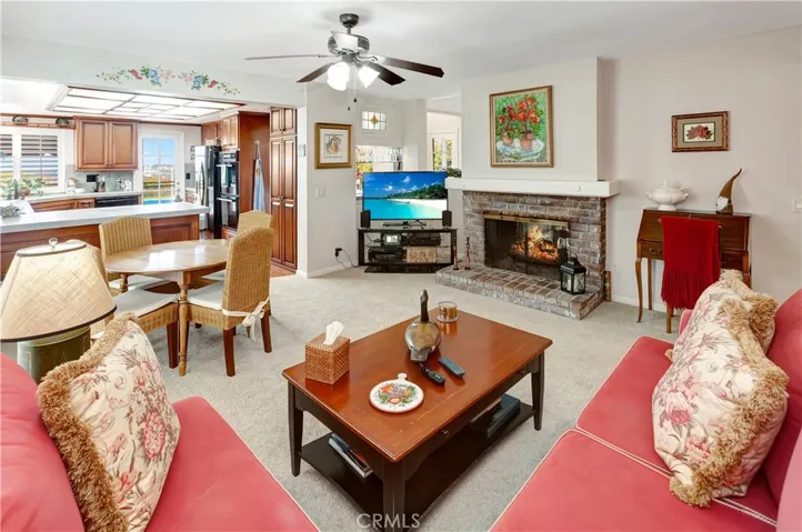 613 Calle Hidalgo, San Clemente, California 92673