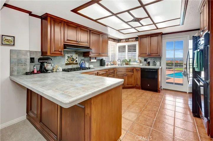 613 Calle Hidalgo, San Clemente, California 92673