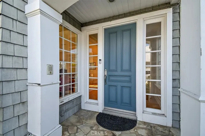 216 Morningside Drive, Manhattan Beach, California 90266