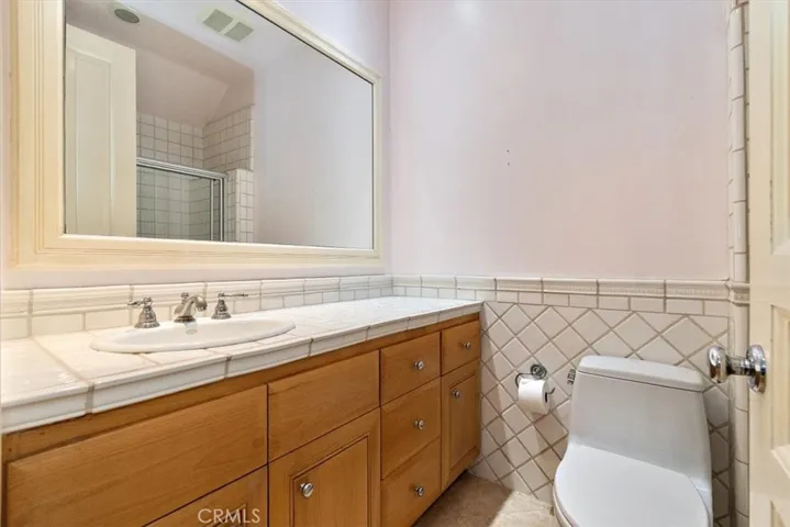 216 Morningside Drive, Manhattan Beach, California 90266