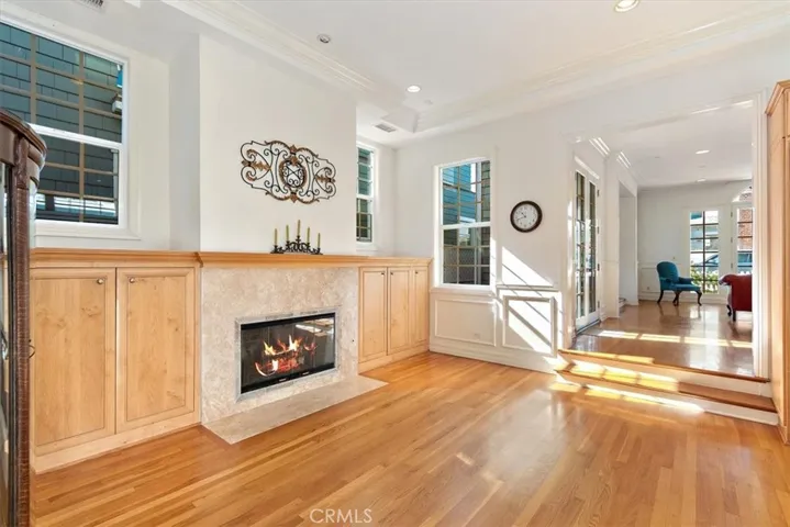 216 Morningside Drive, Manhattan Beach, California 90266
