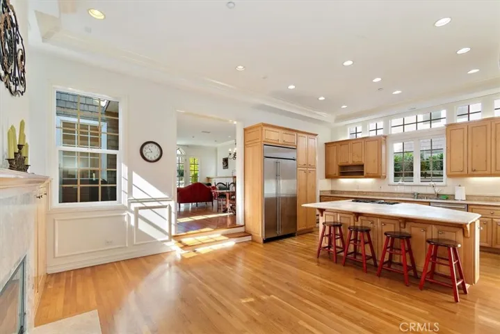 216 Morningside Drive, Manhattan Beach, California 90266