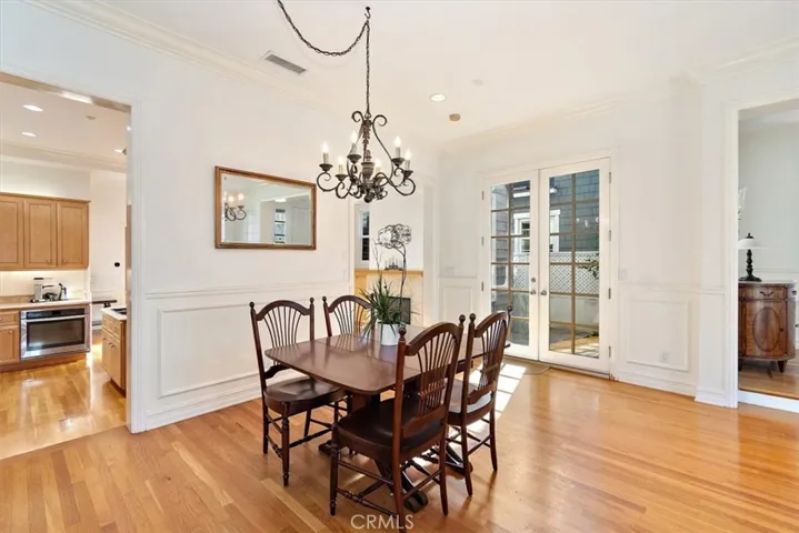 216 Morningside Drive, Manhattan Beach, California 90266