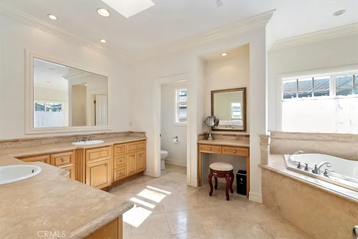 216 Morningside Drive, Manhattan Beach, California 90266